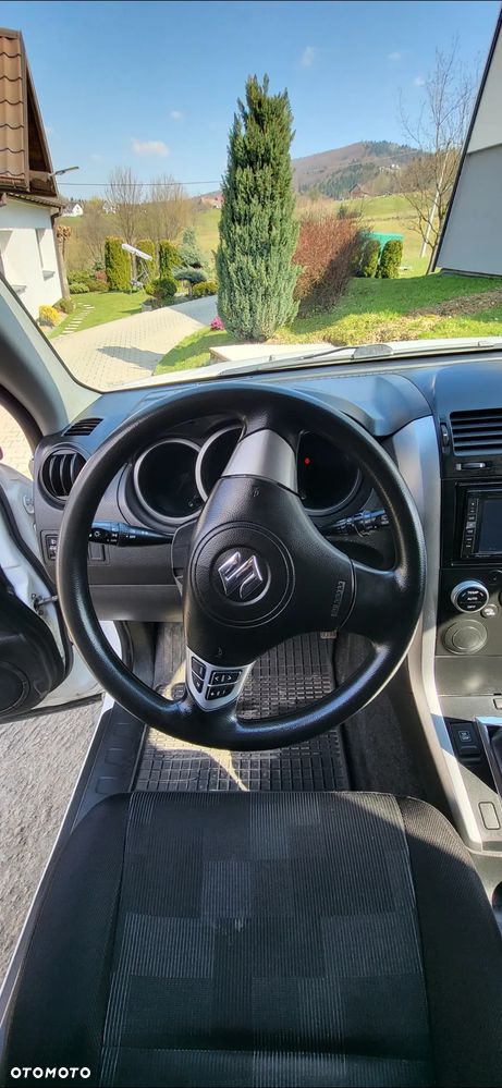 Suzuki Grand Vitara 1.6 Club - 9