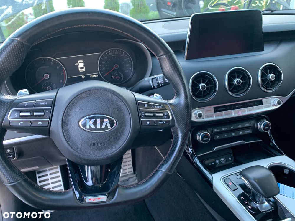 Kia Stinger 3.3 T-GDI AWD OPF GT - 19