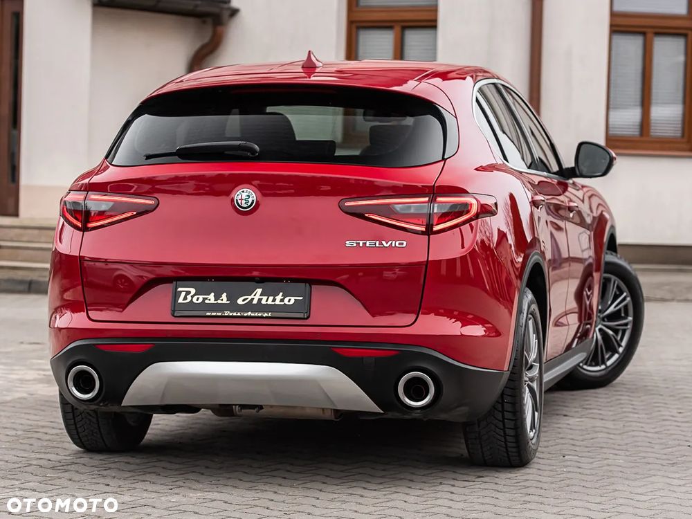 Alfa Romeo Stelvio 2.2 16V AT8 Executive - 12
