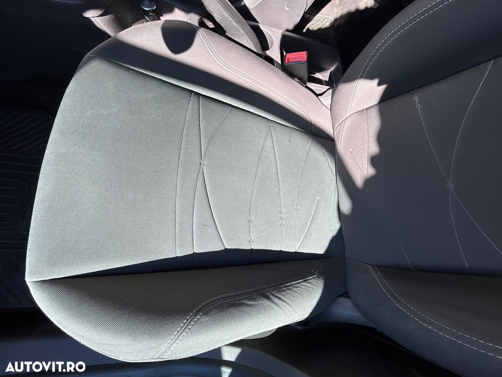 Ford Fiesta 1.5 TDCi DPF Trend - 33