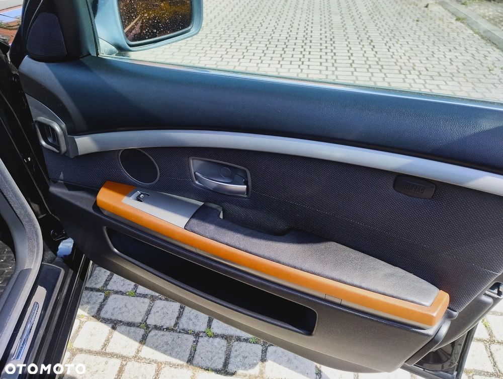 BMW Seria 7 740d - 15