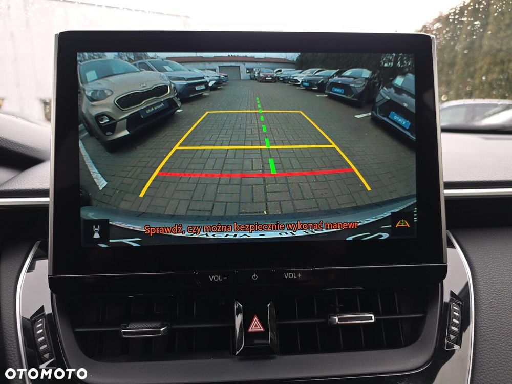 Toyota Corolla Cross - 17