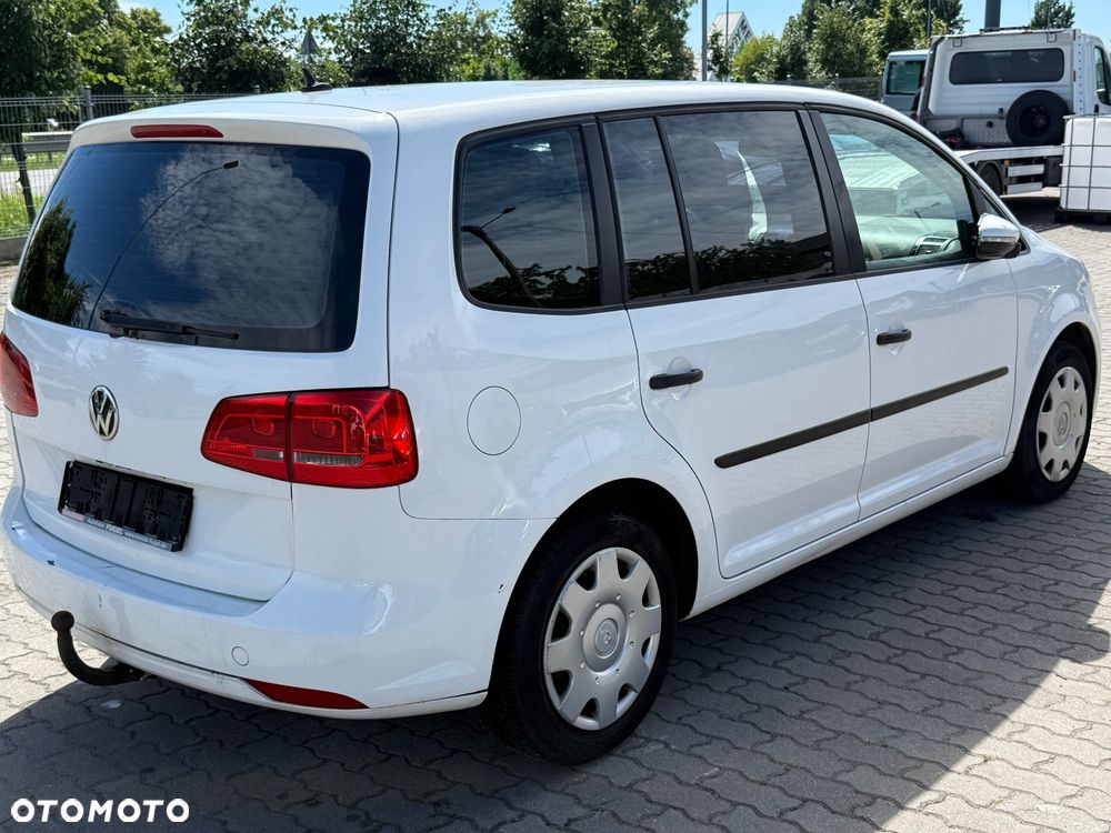 Volkswagen Touran - 7