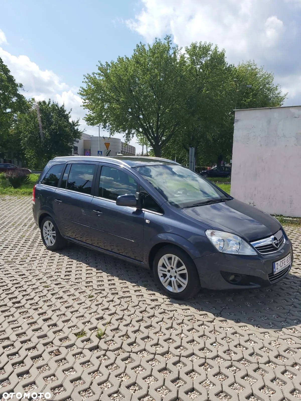 Opel Zafira 1.7 CDTI Cosmo - 9