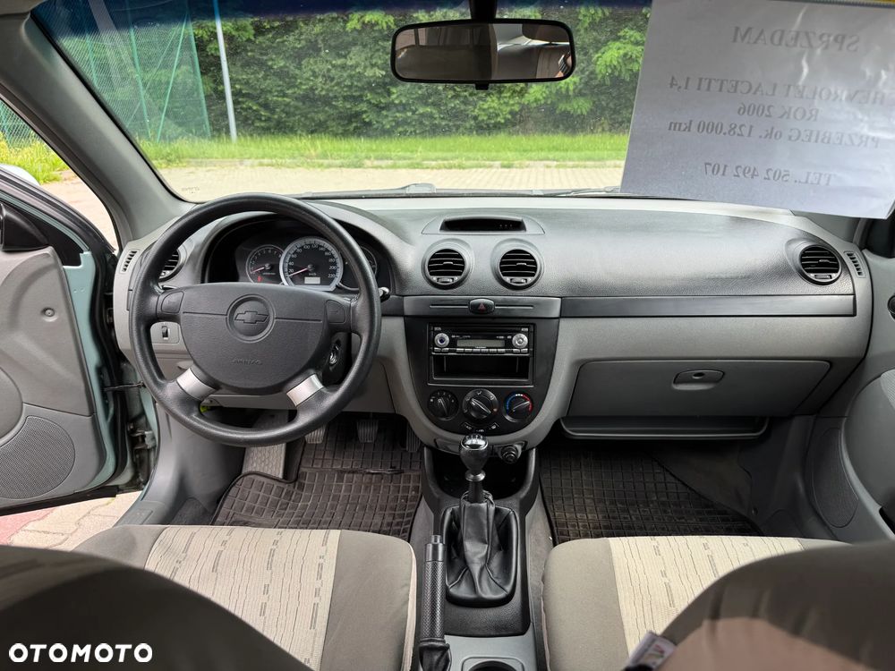 Chevrolet Lacetti 1.4 SE - 9