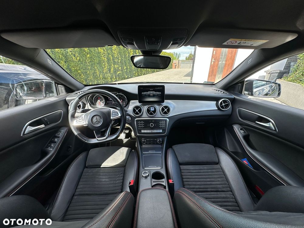 Mercedes-Benz CLA 200 7G-DCT AMG Line - 7
