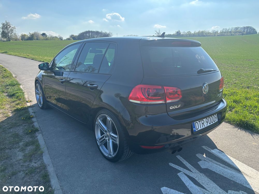 Volkswagen Golf 2.0 TDI Highline - 2