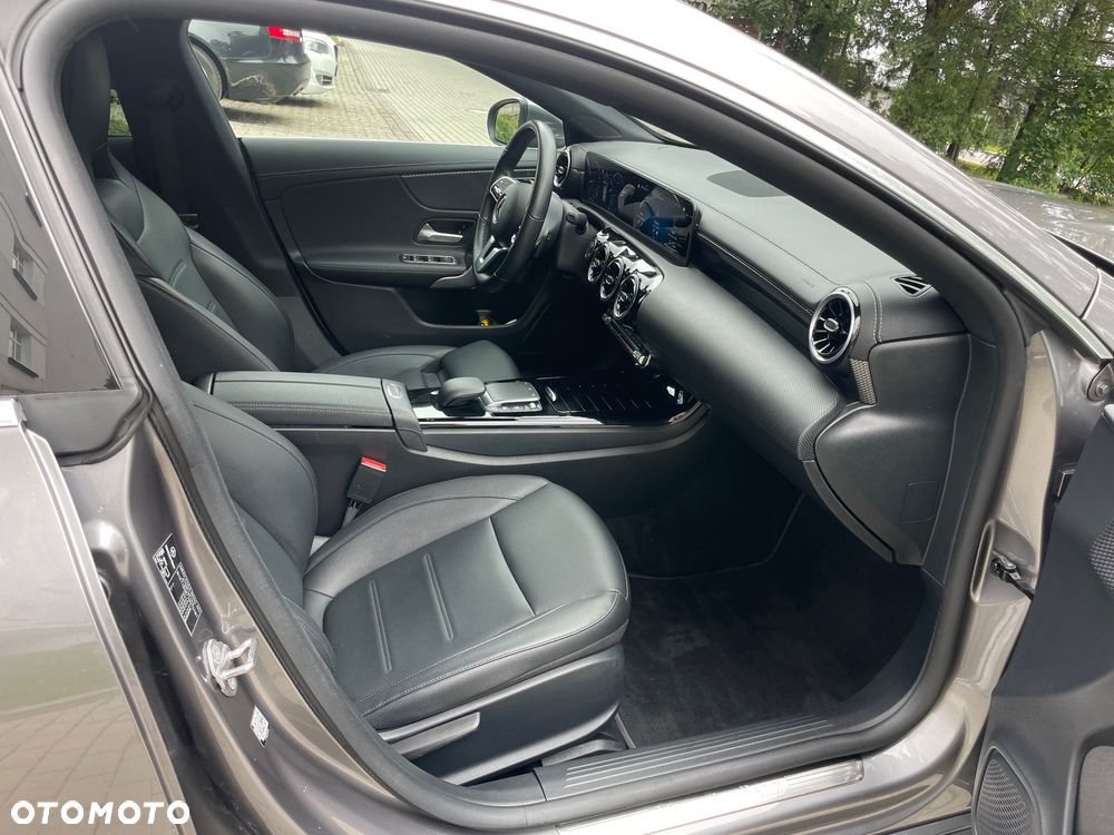 Mercedes-Benz CLA 200 7G-DCT Edition 2022 - 11