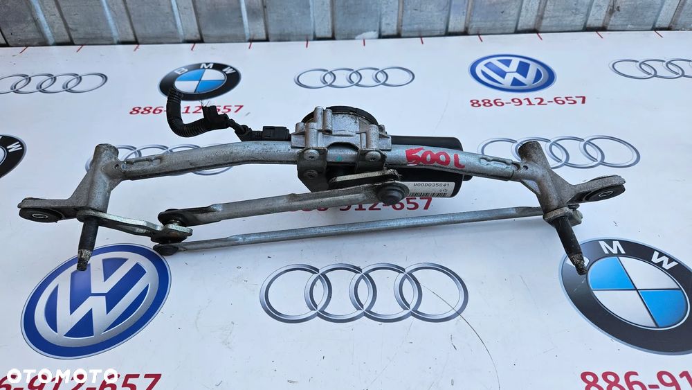 Fiat 500L Mechanizm wycieraczek przód Silniczek wycieraczek 51883627 - 4