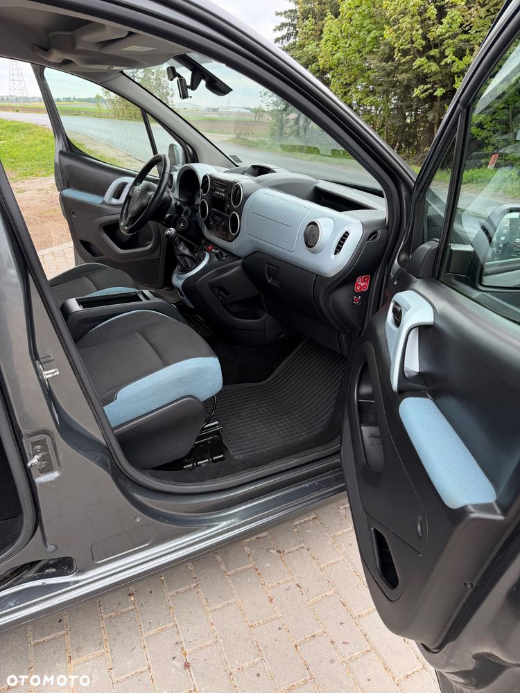 Citroën Berlingo Multispace HDi 115 FAP Selection - 17