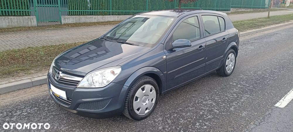 Opel Astra 1.4 Enjoy - 1