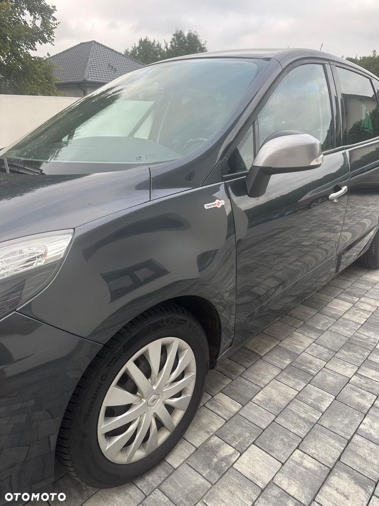 Renault Scenic - 3