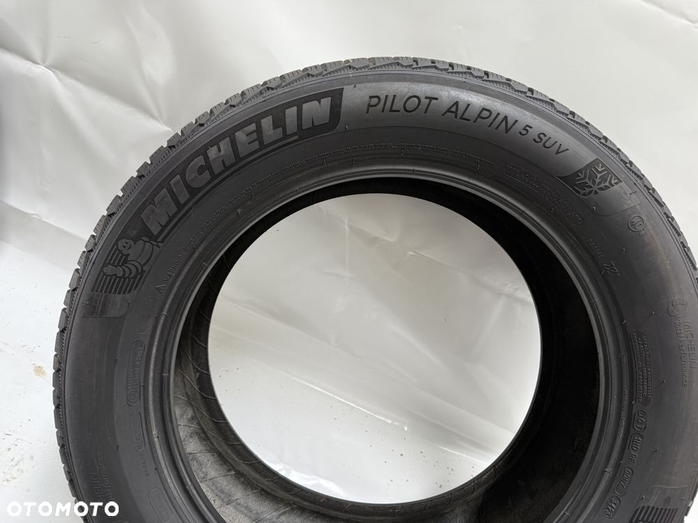 275/50/20 Michelin Pilot Alpin 5 SUV MO1 113V - 3