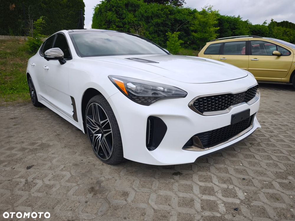 Kia Stinger 3.3 T-GDI AWD GT - 9