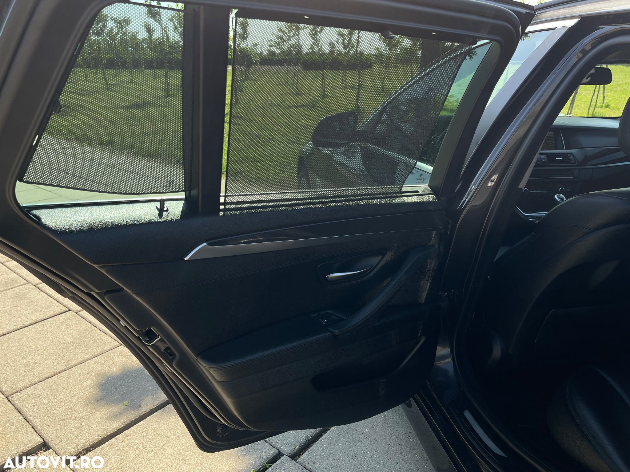 BMW Seria 5 518d - 16