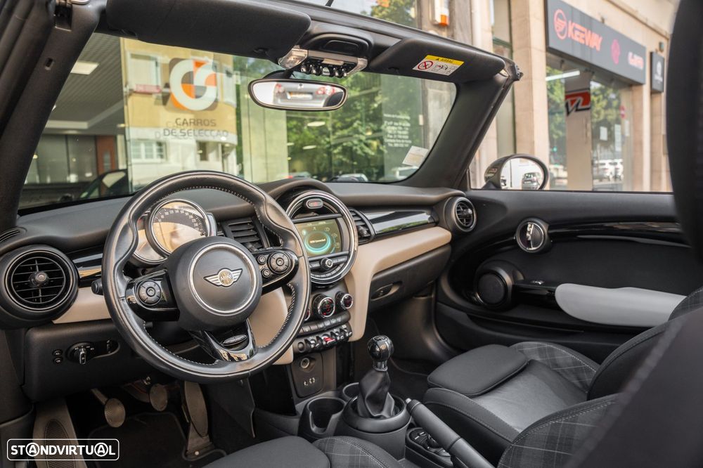 MINI Cabrio Cooper - 12