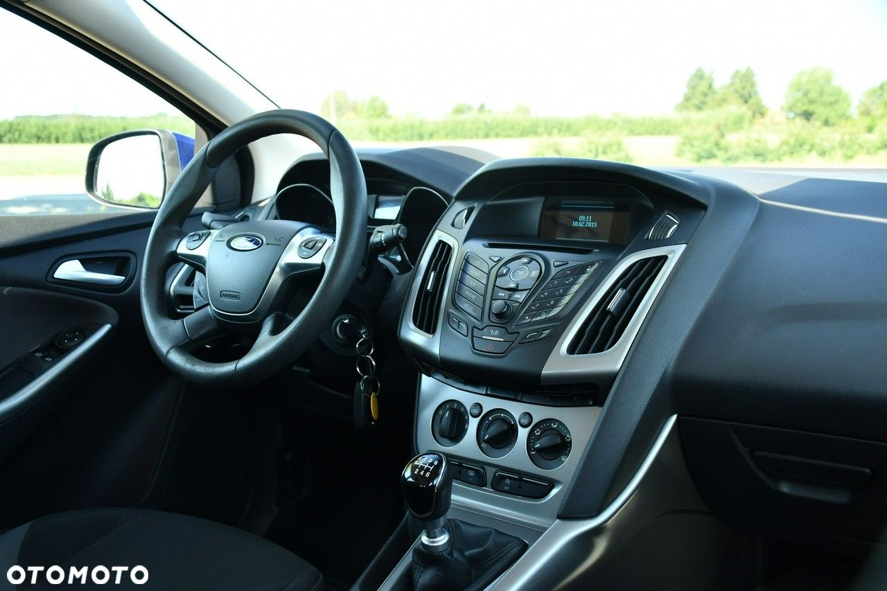 Ford Focus Turnier 1.6 TDCi ECOnetic 99g Start-Stopp-Sy SYNC Edition - 25