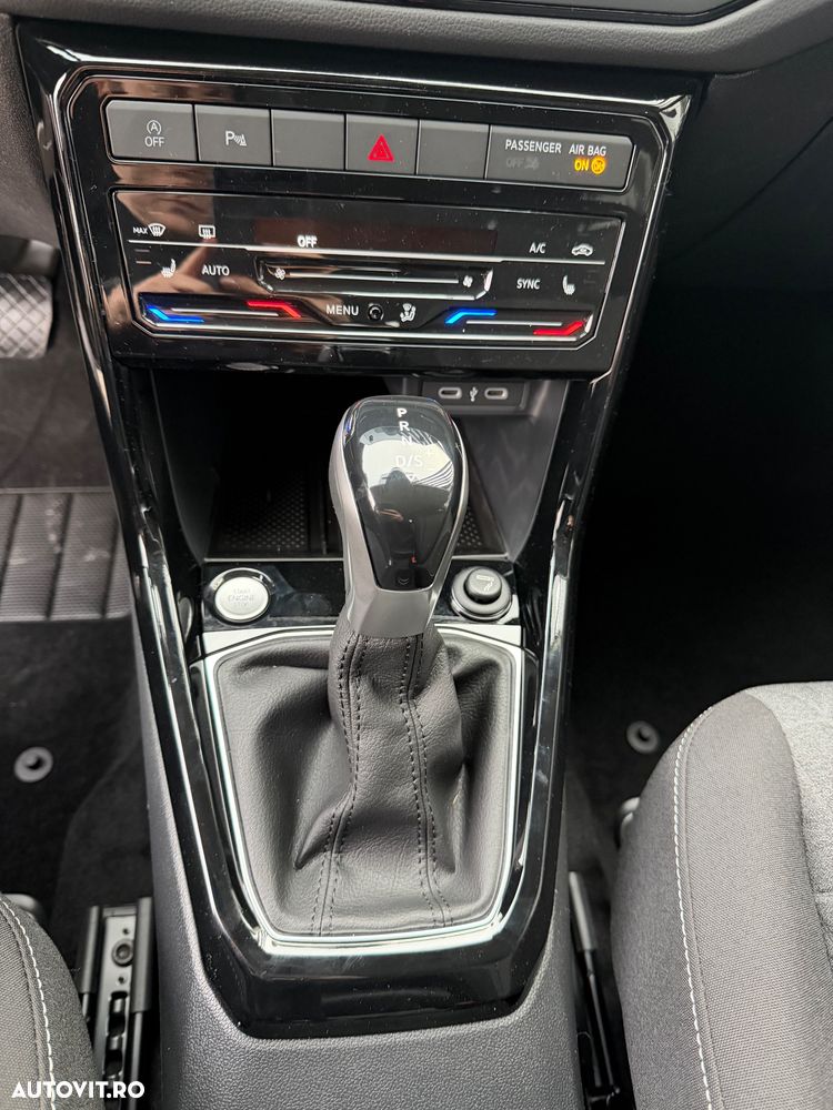 Volkswagen T-Cross 1.5 TSI DSG Life - 11