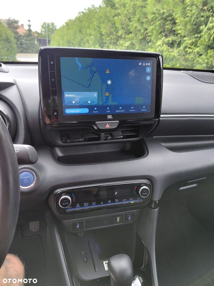 Toyota Yaris - 24