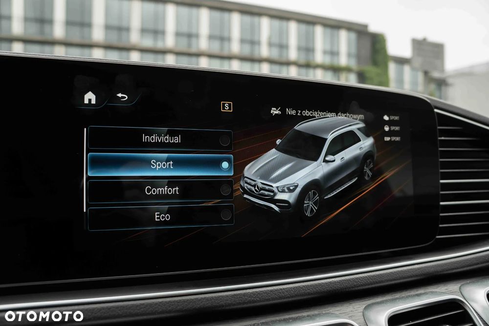 Mercedes-Benz GLE 300 d 4Matic 9G-TRONIC AMG Line - 27
