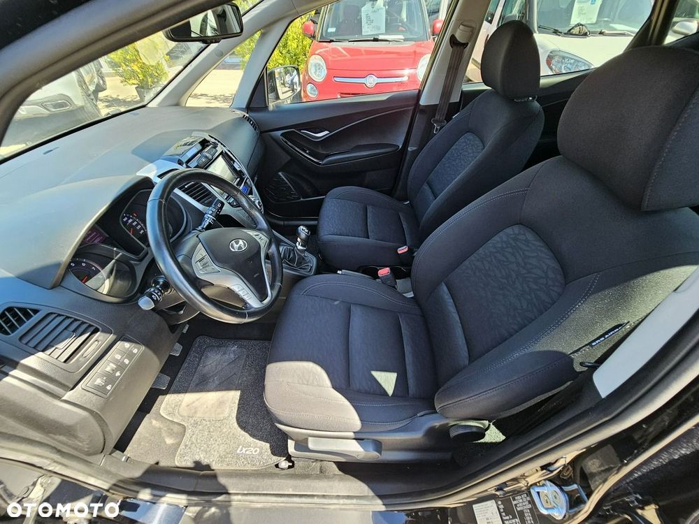 Hyundai ix20 1.4 BlueDrive Comfort - 33
