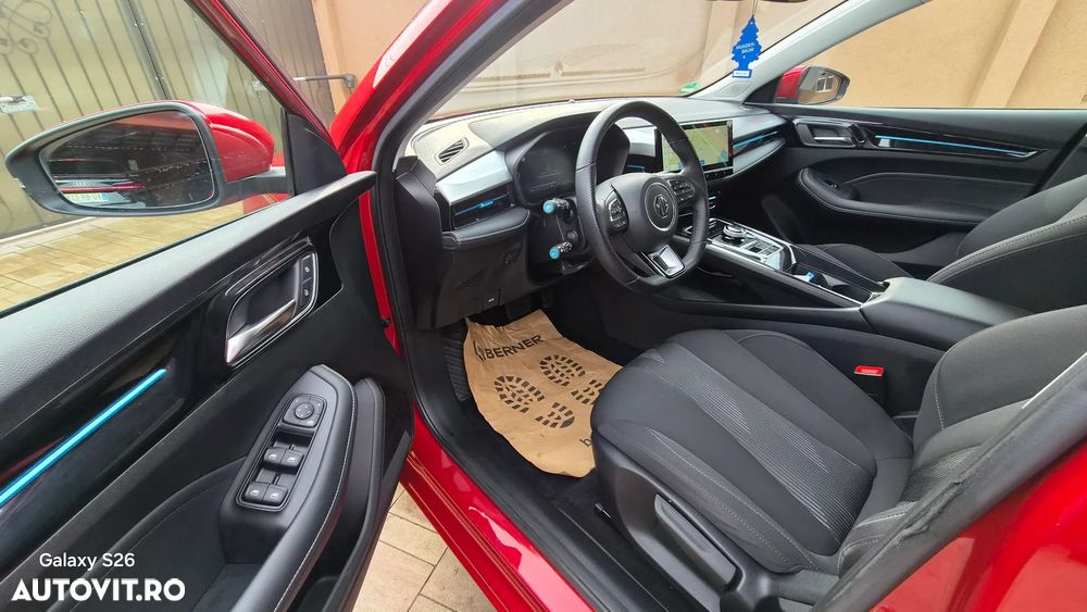 MG MG5 5 Standard Comfort - 9