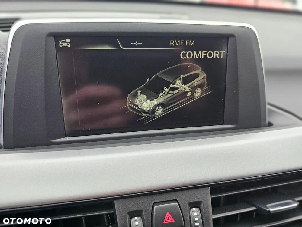 BMW X1 sDrive18d Sport Line sport - 19