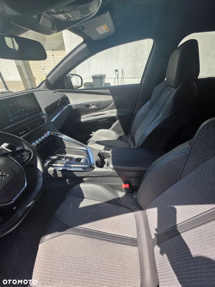 Peugeot 5008 - 17
