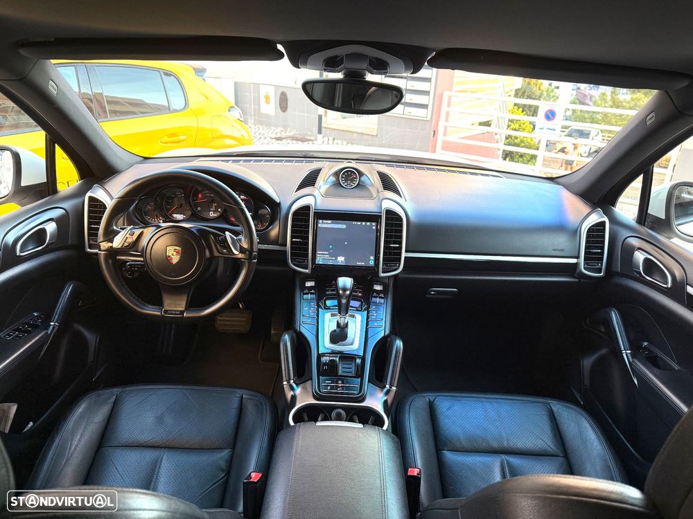 Porsche Cayenne 3.0 V6 - 10