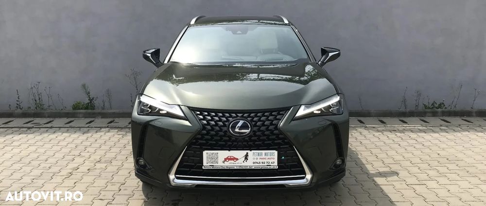 Lexus UX 250h E-FOUR Luxury ML - 11