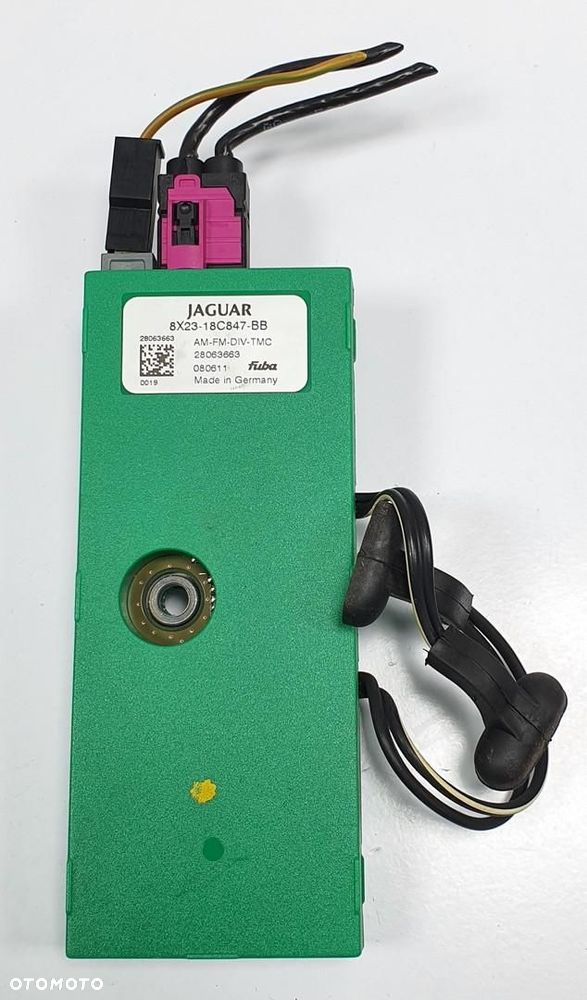 WZMACNIACZ ANTENY JAGUAR XF X250 8X23-18C847-BB - 1
