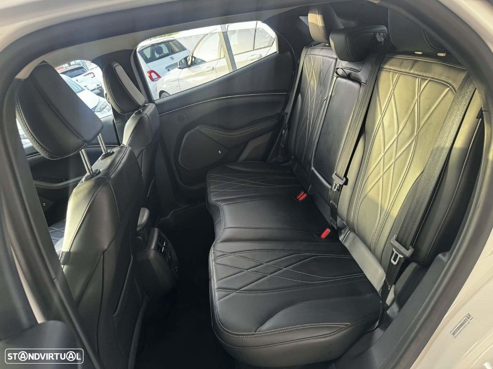 Ford Mustang Mach-E 75.7 kWh Base - 31