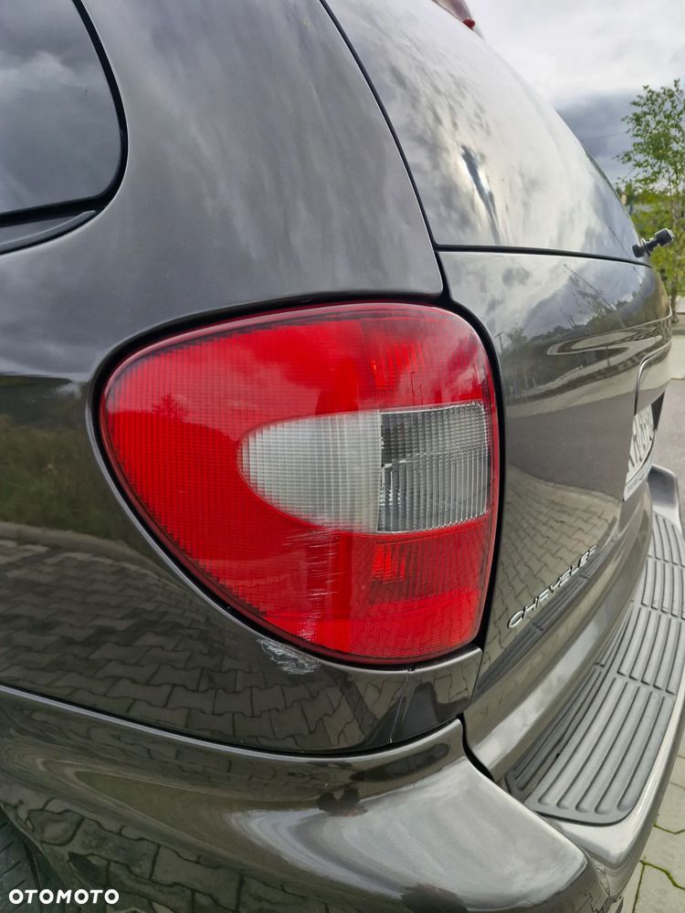 Chrysler Grand Voyager 2.8 CRD LX S&G - 13