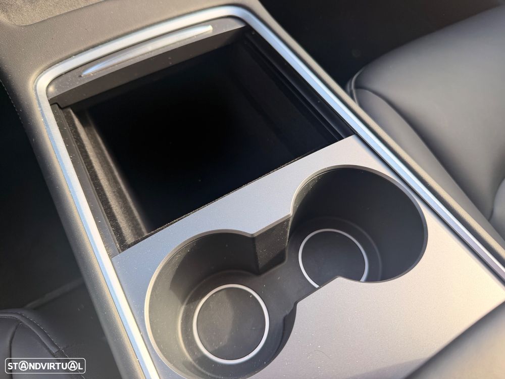 Tesla Model 3 Performance Dual Motor AWD - 27