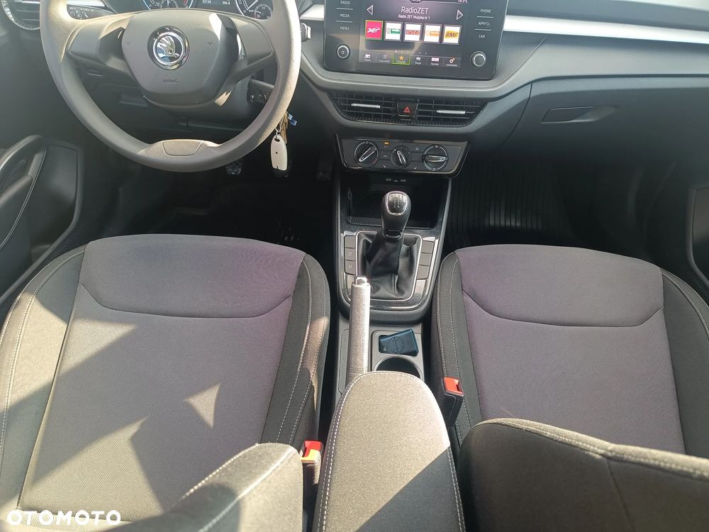 Skoda Fabia 1.0 Ambition - 37
