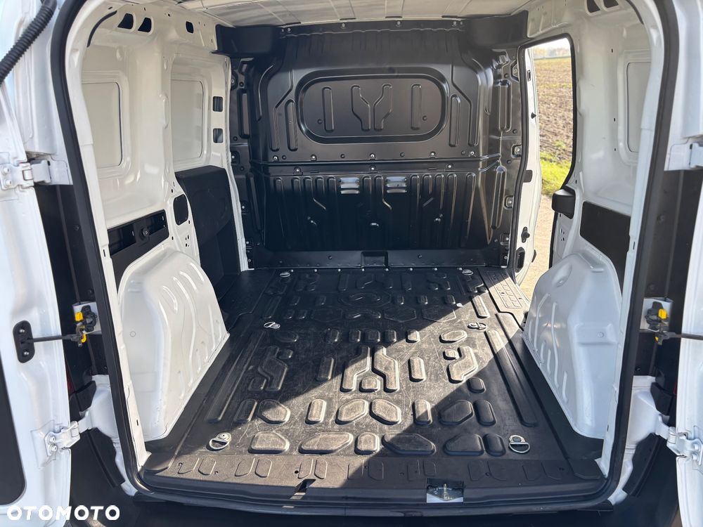 Fiat Doblo - 13