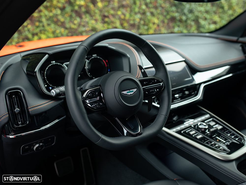 Aston Martin DBX 707 - 33