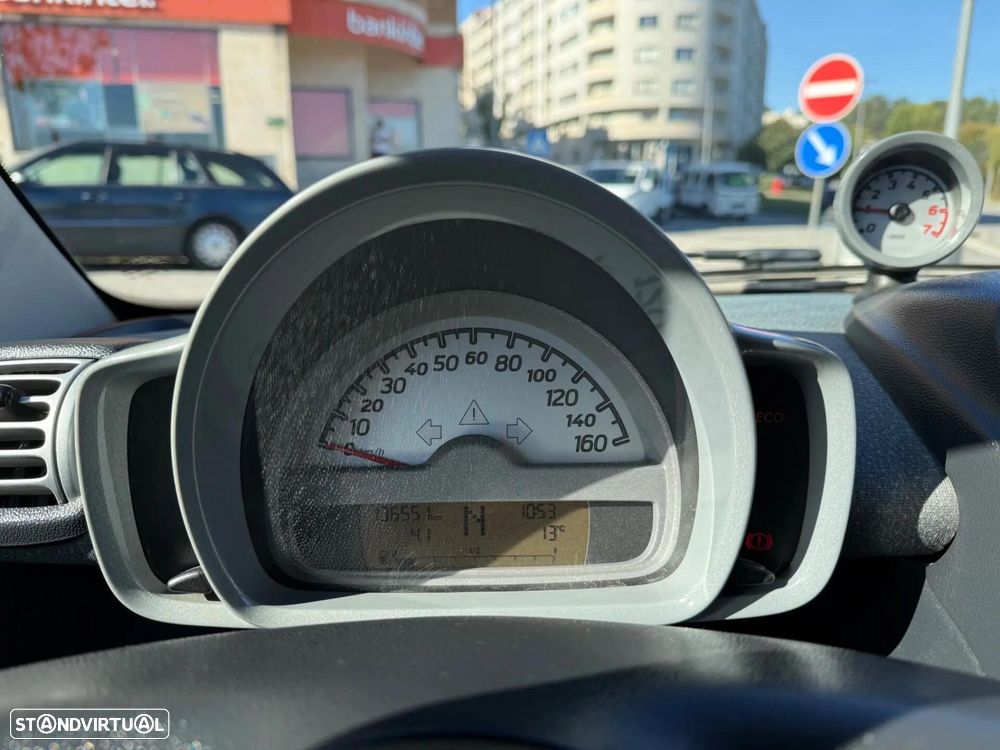 Smart ForTwo Coupé 1.0 mhd Pure 61 - 11