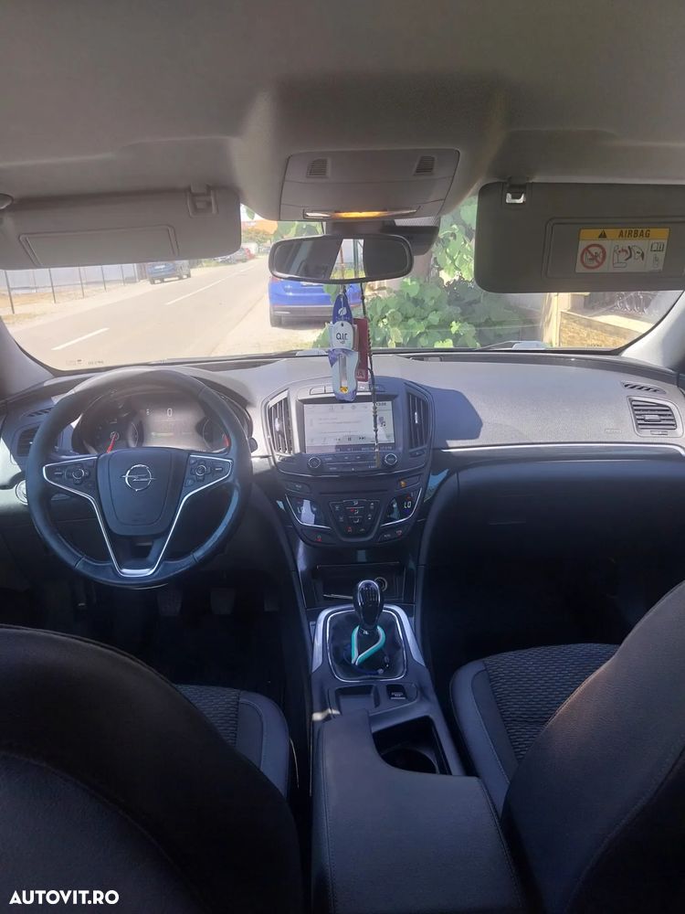 Opel Insignia - 4