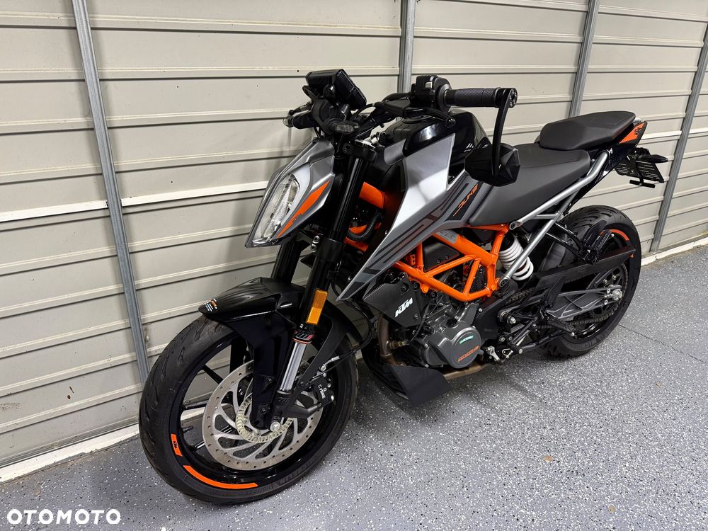 KTM Duke - 13