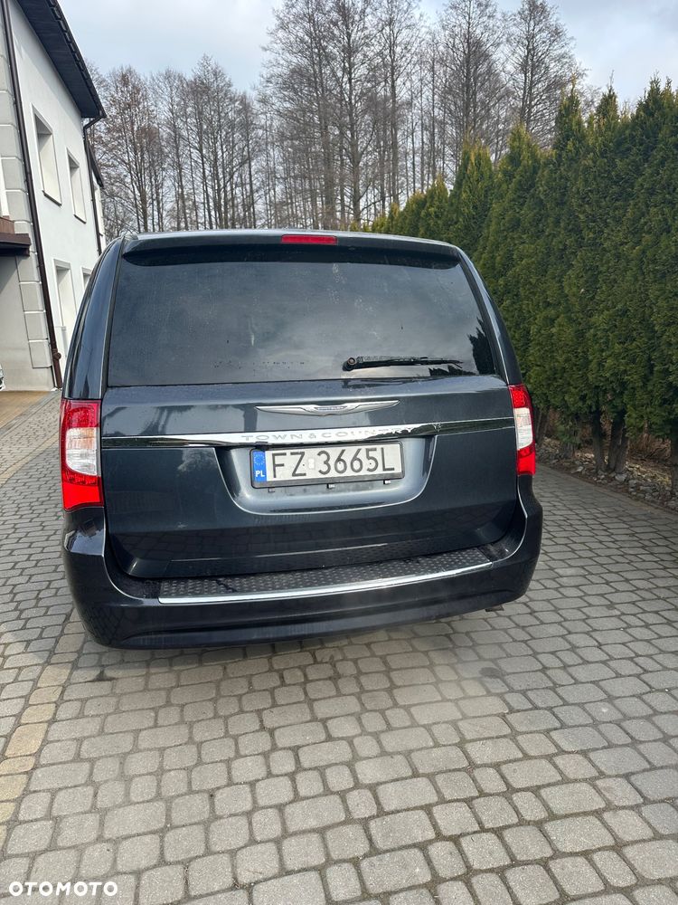 Chrysler Town & Country 3.6 Touring - 2
