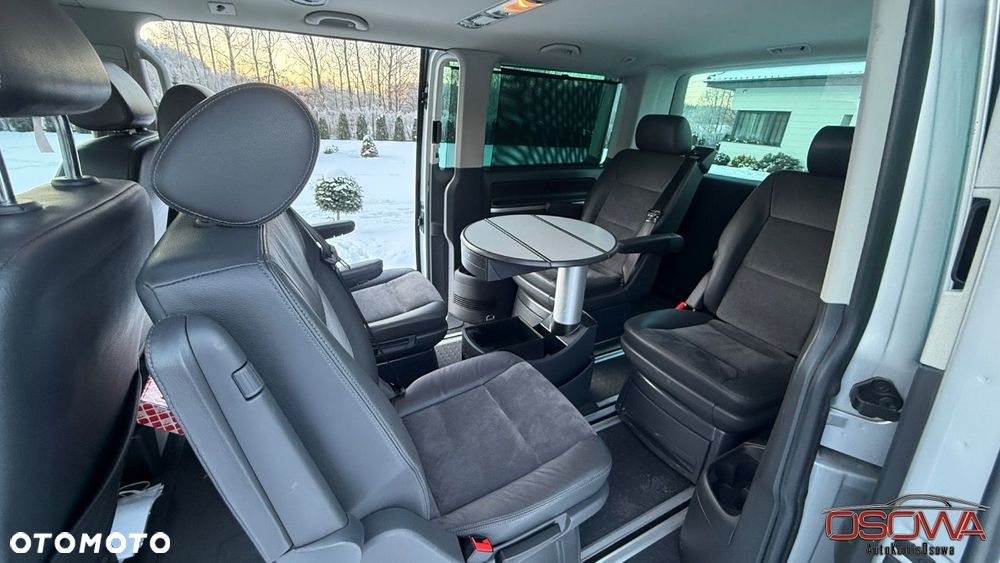 Volkswagen Multivan - 34