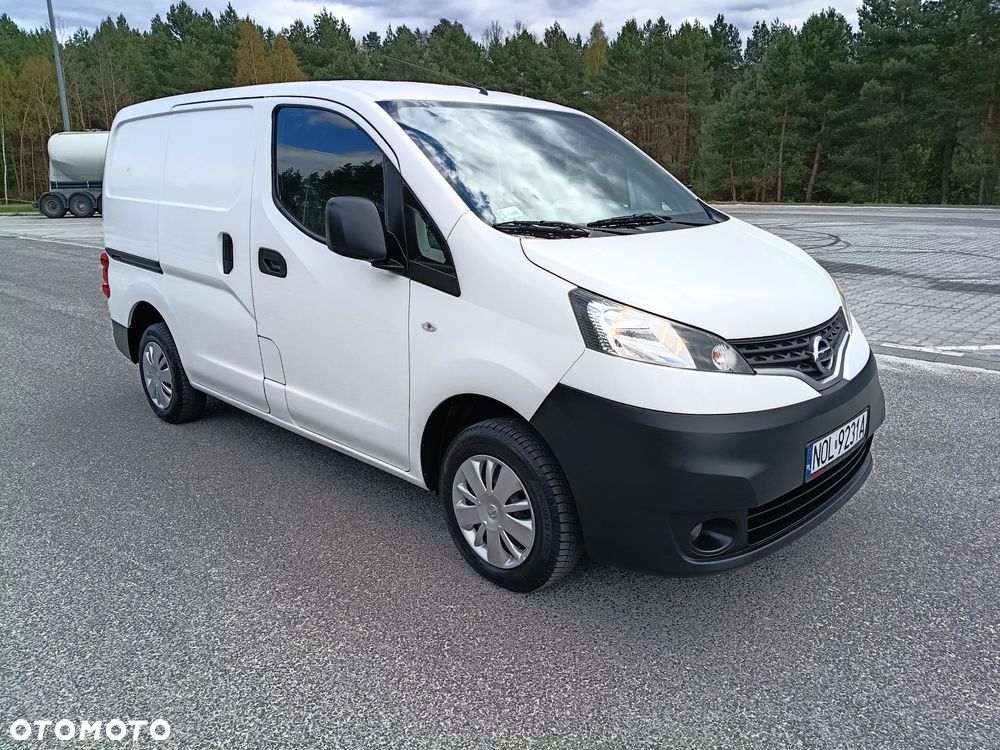 Nissan NV200 - 4
