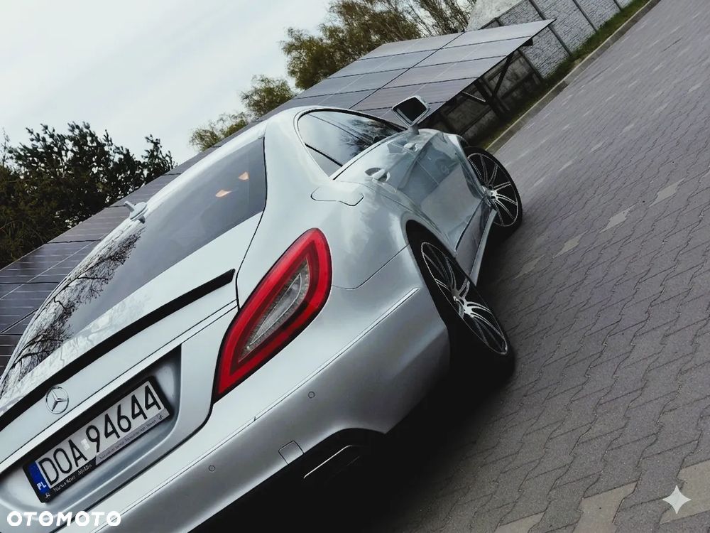 Mercedes-Benz CLS 350 CDI DPF BlueEFFICIENCY 7G-TRONIC - 20