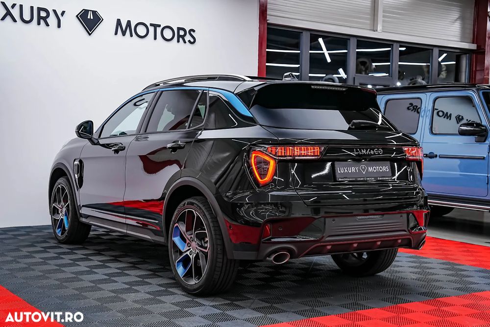 Lynk&Co 01 - 7