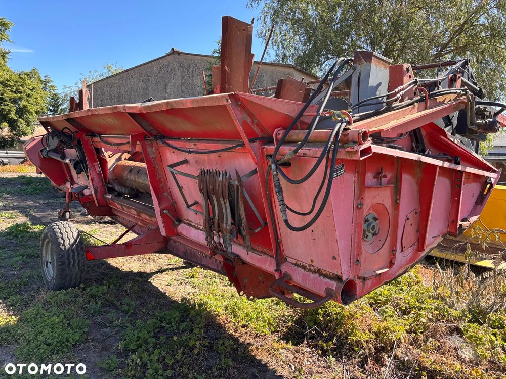 Massey Ferguson 550 - 5