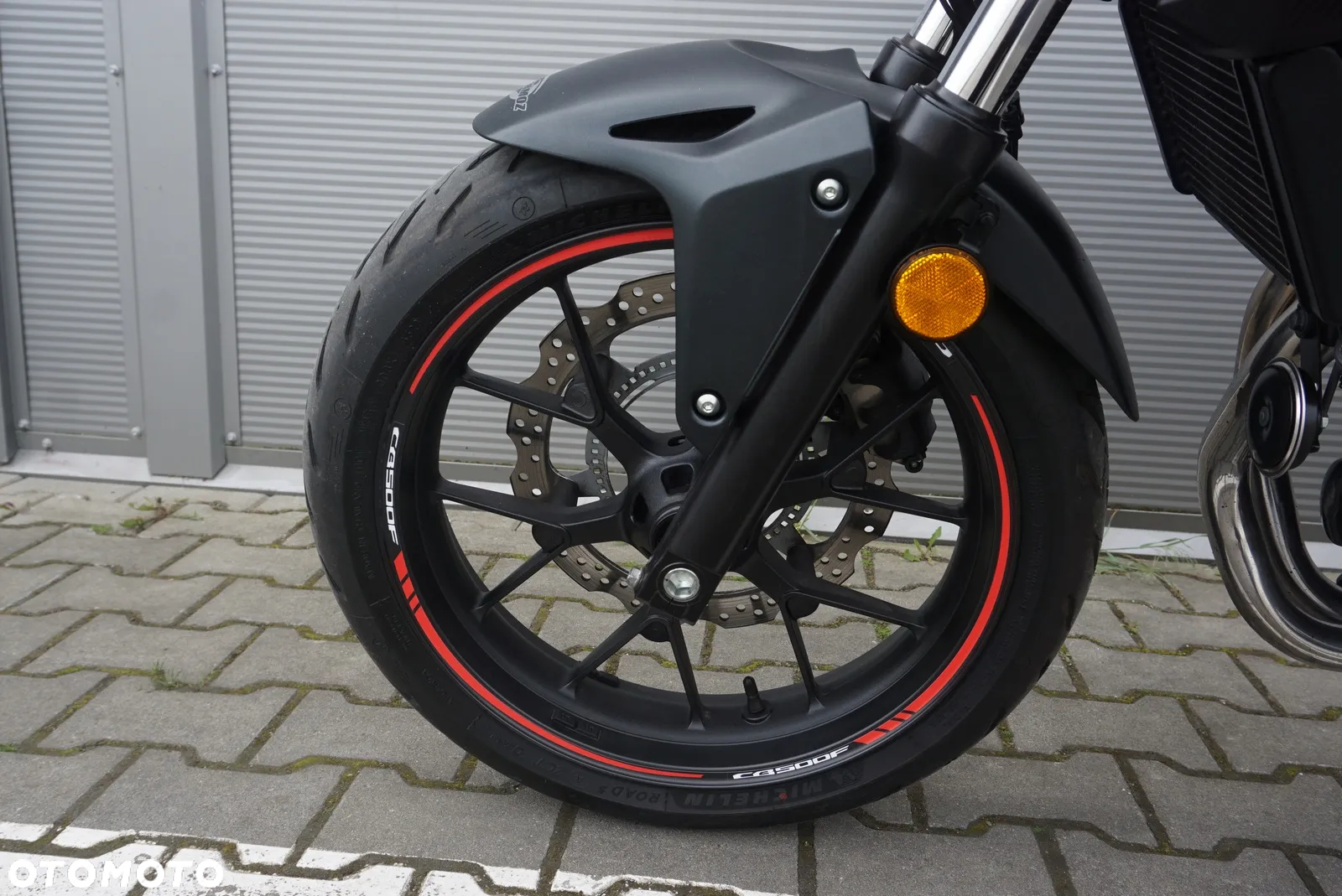 Honda CB - 21