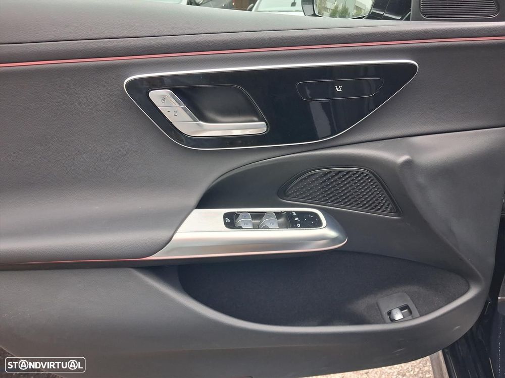 Mercedes-Benz E 300 de Avantgarde - 31