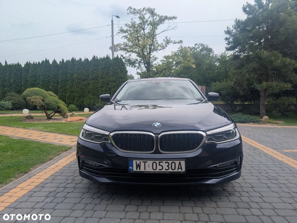 BMW Seria 5 520d xDrive Sport Line sport - 11