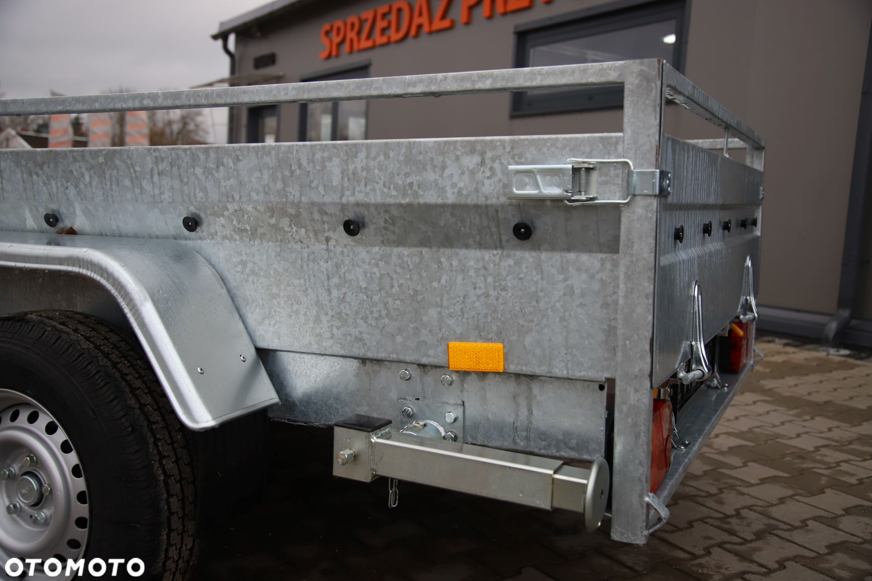 Niewiadów Majster z podjazdami 2700 kg - 8